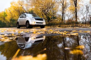 Fall driving tips to save on auto insurance